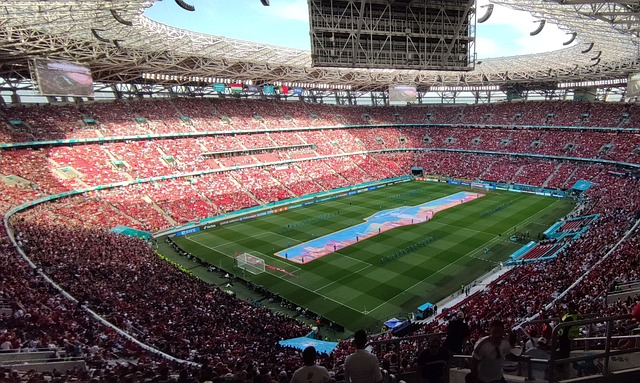 中场指挥官 中场指挥官